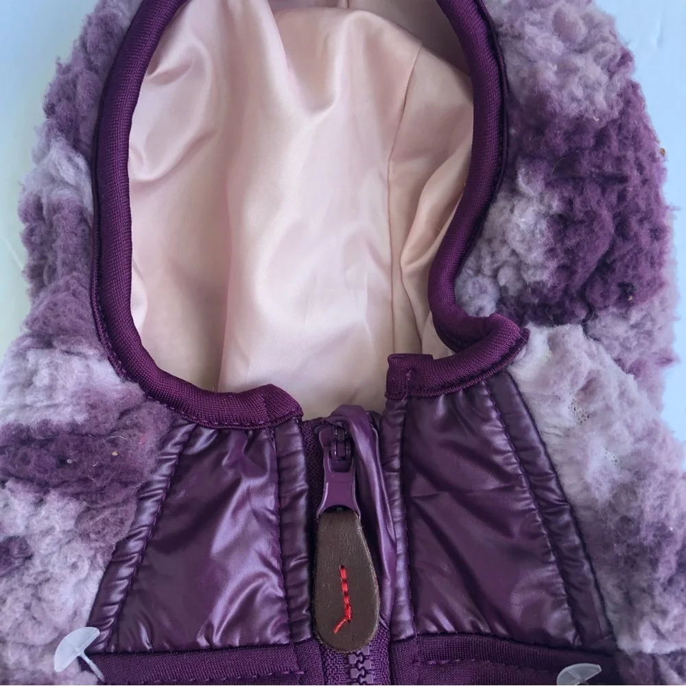 NWT Reddy Sherpa hooded dog jacket M
